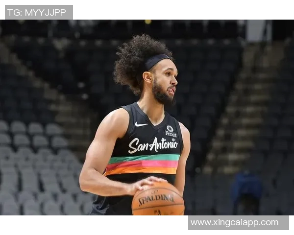 德里克怀特称恩比德为顶级大个子强调团队合作是限制他的关键