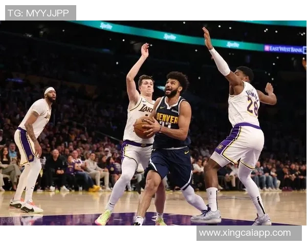 东契奇里夫斯同场砍下35分成湖人新双星比肩OK詹眉组合 东契奇里夫斯同场砍下35分成湖人新双星比肩OK詹眉组合