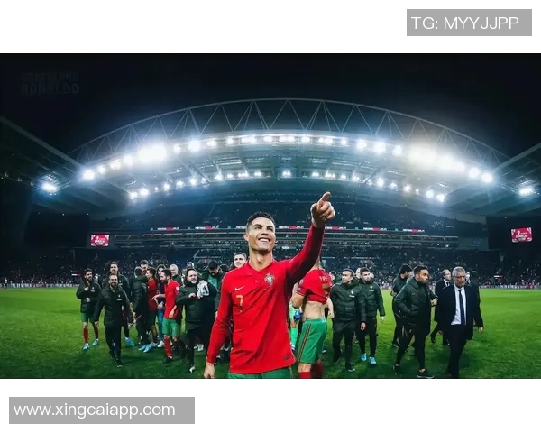 帕夫洛维奇谈足球偶像C罗的努力与胜利渴望引发共鸣