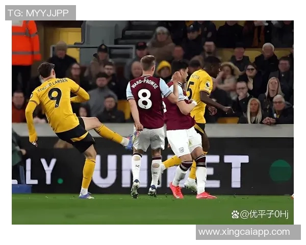 英媒报道狼队希望重新签回特劳雷以提升球队表现和士气