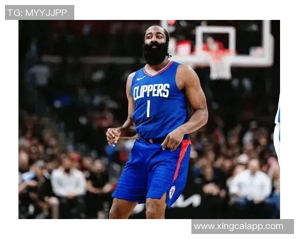 哈登谈客场逆转困难称这是一场防守大战需全力以赴才能争胜