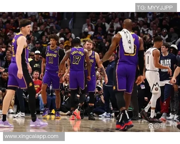 湖人三巨头齐发力八村塁助阵赢球海报震撼登场