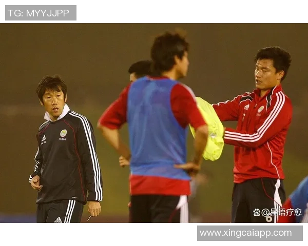 李霄鹏寄语球队专注自我展现实力期待明天比赛精彩表现