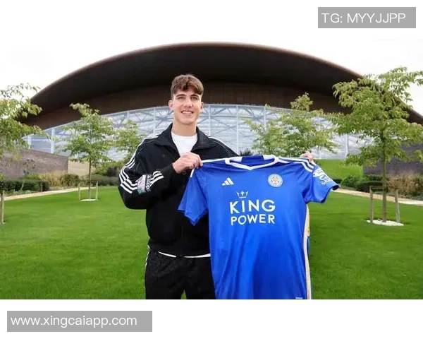 勒沃库森计划冬窗外租19岁前锋萨尔科表现出色世青赛斩获4球