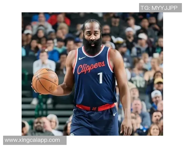 哈登带伤出战引争议卢指导强调尊重球员的比赛意愿 哈登带伤出战引争议卢指导强调尊重球员的比赛意愿