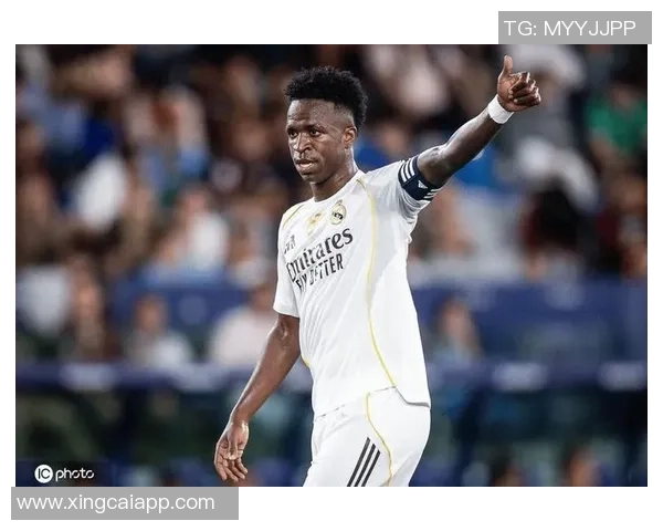 姆巴佩养伤状态堪忧出战莱万特存疑摩纳哥之战更是悬念重重 姆巴佩养伤状态堪忧出战莱万特存疑摩纳哥之战更是悬念重重